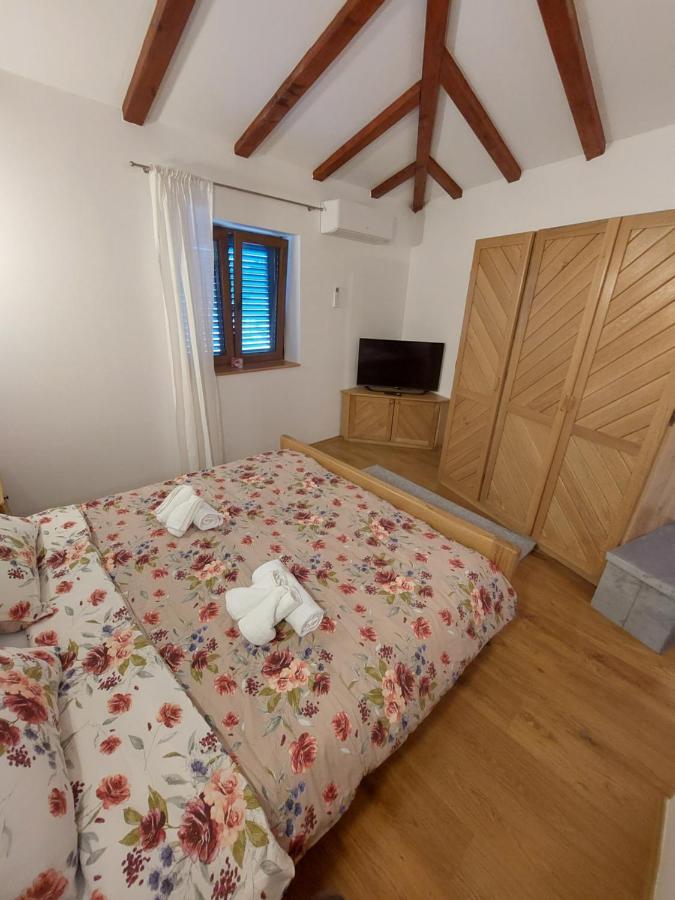 Casa Veznaveri Poreč Exterior foto